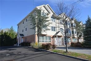 1 of 1 - 137 Montgomery Avenue # B, Scarsdale, NY