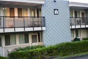 1 of 1 - 4 Wyndover Woods Lane # 13, White Plains, NY