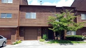 1 of 1 - 8 Aspen Court, Nanuet, NY