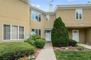 1 of 1 - 100 Chateau Lane # 45, Hawthorne, NY