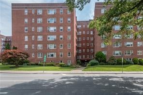 1 of 1 - 30 Broadway # 2g, White Plains, NY