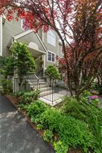 1 of 1 - 702 Kensington Way, Mount Kisco, NY