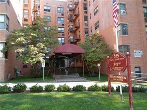 1 of 1 - 555 Bronx River Road 1e, Yonkers, NY