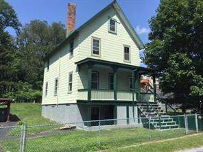 1 of 1 - 25 Spring St., Southfields, NY