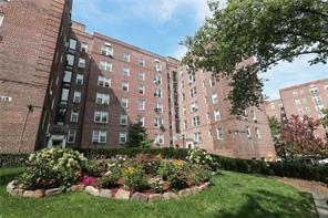 1 of 1 - 5621 Netherland Avenue # 5e, Bronx, NY
