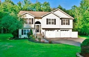 1 of 1 - 42 Leeward Drive, Bloomingburg, NY