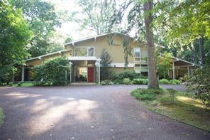 1 of 1 - 140 Lincoln Avenue, Purchase, NY