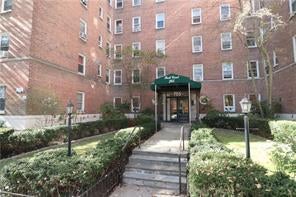 1 of 1 - 765 Bronx River Road 2-h, Bronxville, NY
