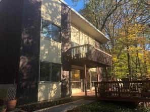 1 of 1 - 8 Beaver Hollow, Airmont, NY