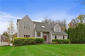 1 of 1 - 780 Blackberry Lane, Yorktown Heights, NY