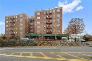 1 of 1 - 1234 Midland Avenue # #2f, Bronxville, NY