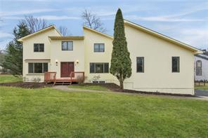 1 of 1 - 1 Ronwood Road, Chestnut Ridge, NY