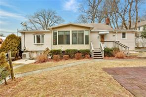 1 of 1 - 376 Manhattan Avenue, Hawthorne, NY
