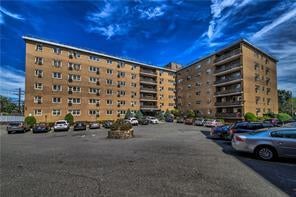 1 of 1 - 480 Halstead Avenue # 1r, Harrison, NY