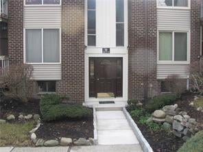 1 of 1 - 128 Country Club Lane # 128, Pomona, NY