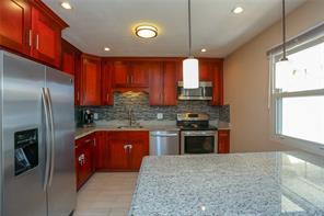 1 of 1 - 9 Somerset Drive # 11g, Suffern, NY