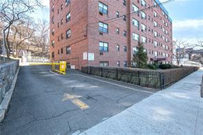 1 of 1 - 222 Broadway # 5d, Yonkers, NY