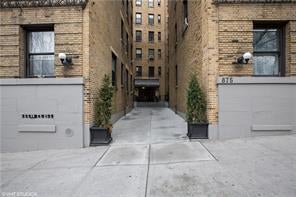 1 of 1 - 875 181st St. # 1d, New York, NY