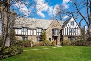 1 of 1 - 21 Highland Way, Scarsdale, NY