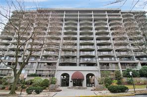 1 of 1 - 15 Stewart Place # 4e, White Plains, NY