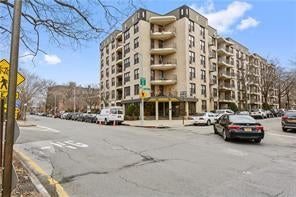 1 of 1 - 1874 Pelham Parkway # 2a, Bronx, NY