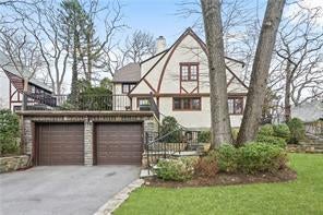 1 of 1 - 9 Charlotte Place, Hartsdale, NY