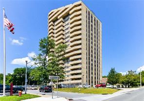 1 of 1 - 1523 Central Park Avenue # 15d, Yonkers, NY