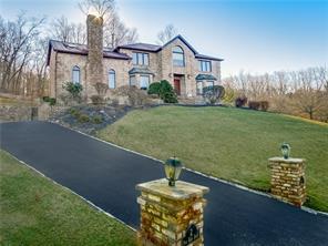 1 of 1 - 2 Pine Glen Drive, Blauvelt, NY
