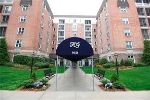 1 of 1 - 910 Stuart Avenue # 5n, Mamaroneck, NY