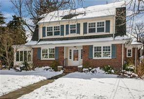 1 of 1 - 21 Stuyvesant Avenue, Larchmont, NY