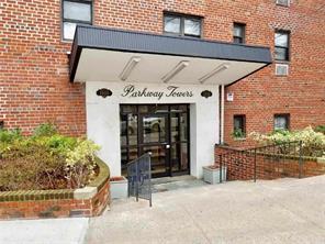 1 of 1 - 1910 Pelham Parkway # 2b, Bronx, NY