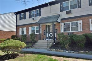 1 of 1 - 107 Parkside Drive, Suffern, NY