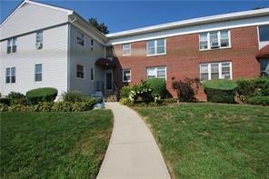 1 of 1 - 25 Burbank # 2b, Yonkers, NY