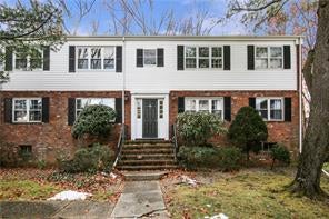 1 of 1 - 56 Bon Aire Circle # D10, Suffern, NY