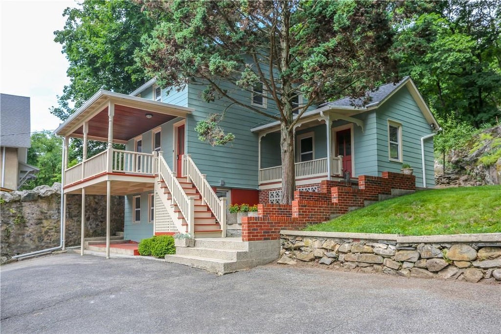 1 of 1 - 421 Liberty Drive, Tomkins Cove, NY