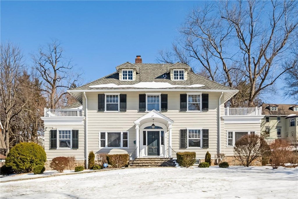 1 of 1 - 6 New York Avenue, White Plains, NY