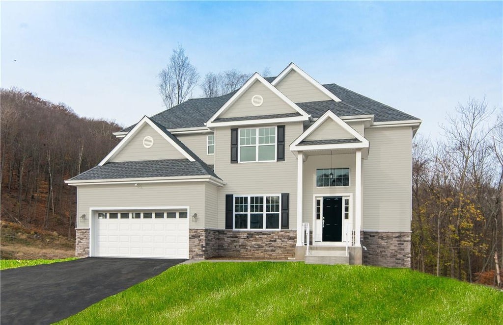 1 of 1 - 8 Knoll Court, Fishkill, NY
