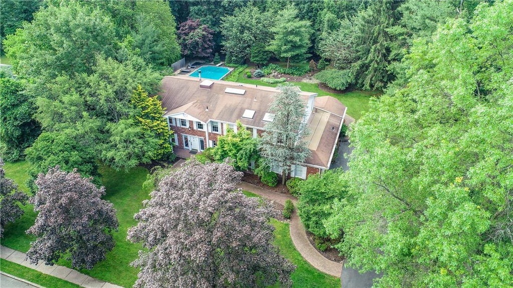 1 of 1 - 5 Miriam Lane, Monsey, NY