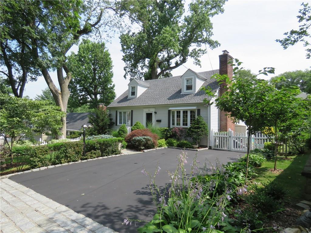 1 of 1 - 306 Longvue Terrace, Yonkers, NY