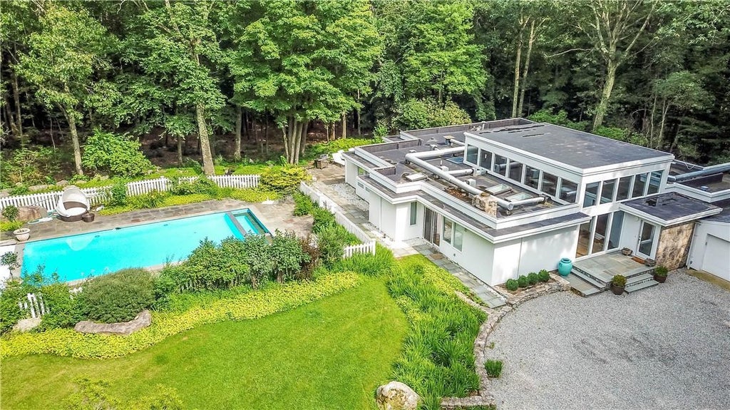 1 of 1 - 49 Conant Valley Road, Pound Ridge, NY