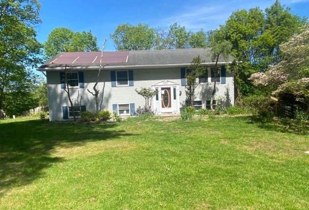 1 of 1 - 22 Highland Road, Ulster Park, NY