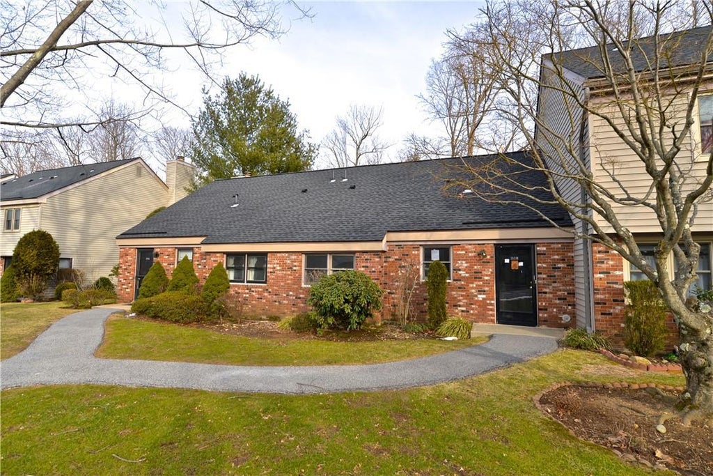 1 of 1 - 180 Heritage Hills # B, Somers, NY
