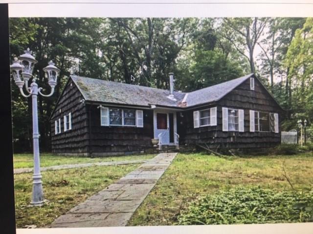 1 of 1 - 27 Unadilla Road, Putnam Valley, NY