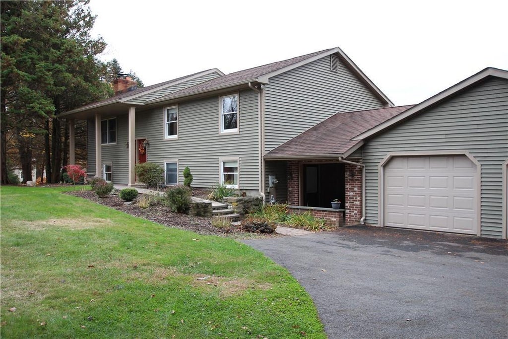 1 of 1 - 50 Simon Drive, Walden, NY