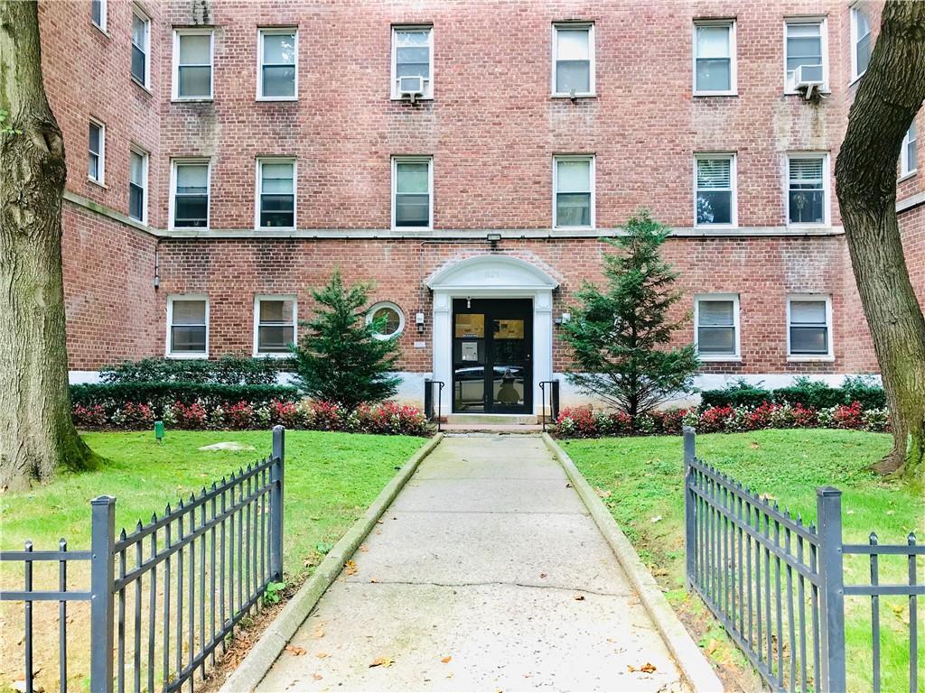 1 of 1 - 821 Bronx River Road 1g, Bronxville, NY