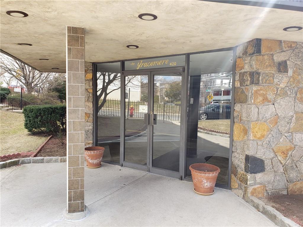 1 of 1 - 420 Palisade Avenue # 2j, Yonkers, NY