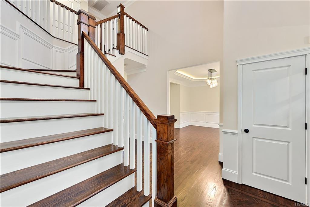 1 of 1 - 11 (lot 7) Point Place, Chappaqua, NY