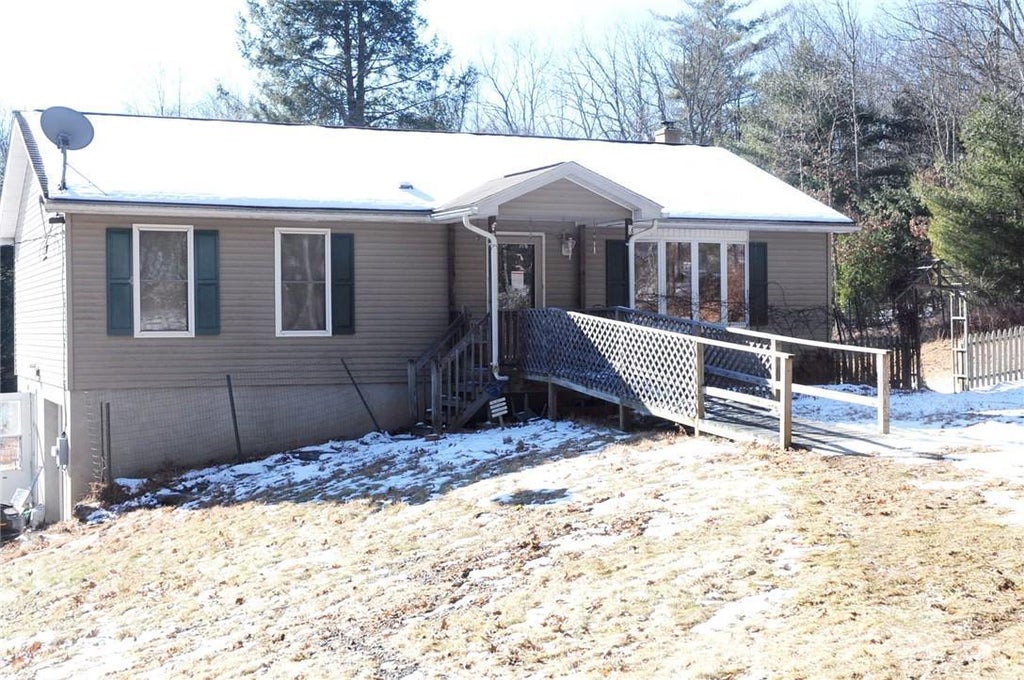 1 of 1 - 165 Decker Road, Glen Spey, NY