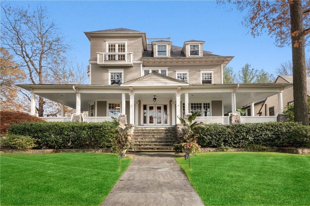 1 of 1 - 206 Cliff Avenue, Pelham, NY