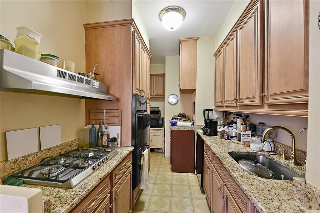 1 of 1 - 555 Kappock St. # 2l, Bronx, NY